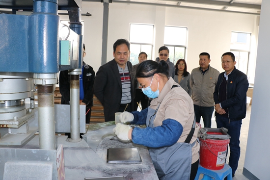 ��ʨ�����(�й�)���޹�˾-Official website