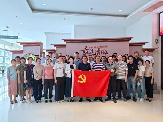 ��ʨ�����(�й�)���޹�˾-Official website