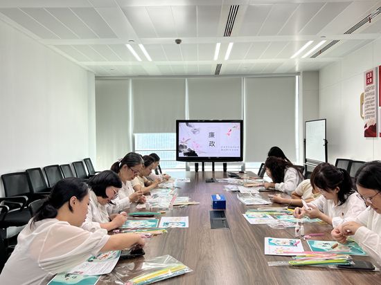 ��ʨ�����(�й�)���޹�˾-Official website